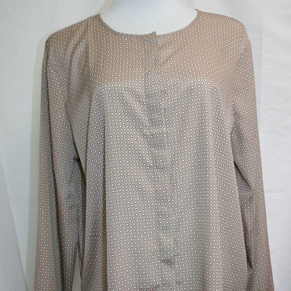 NWTS Ann Taylor Lightweight Polka Dot Hidden Button Up Blouse Size XL